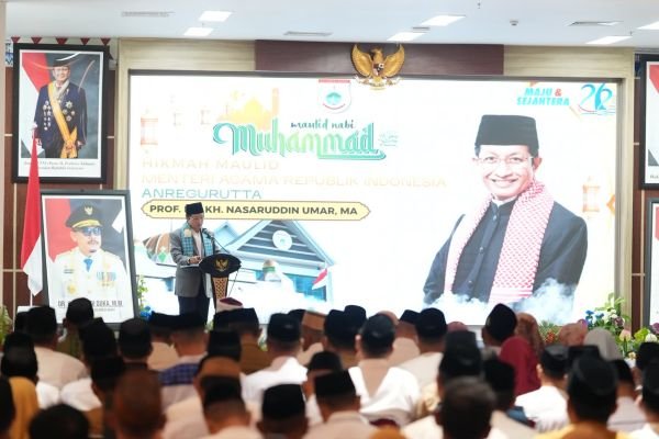 Hadiri Maulid Nabi, Menag Nasaruddin Umar Puji Kemajuan Sulbar