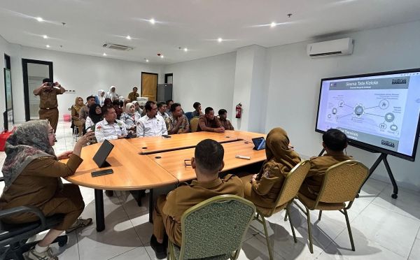 Makassar Sosialisasikan Program DoBrak: Gerakan Perkuat Literasi Sekolah