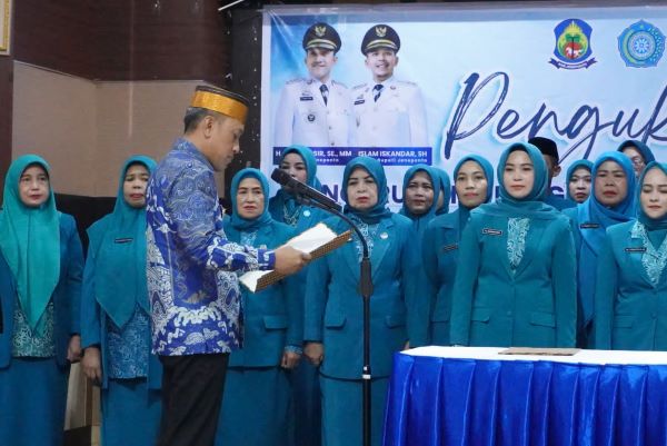 Bupati Jeneponto Ajak TP PKK dan Dekranasda Kembangkan Kerajinan Lokal