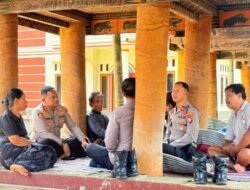Kapolres Toraja Utara Sambangi Rumah Duka Korban Penembakan di Papua