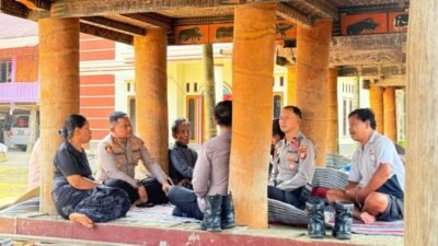 Kapolres Toraja Utara Sambangi Rumah Duka Korban Penembakan di Papua