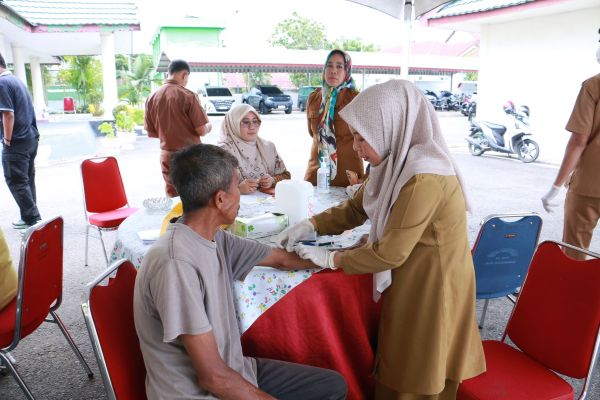 Cegah Penyalahgunaan Narkoba, Bupati Bulukumba Wajibkan Tes Urine untuk Staf Rujab