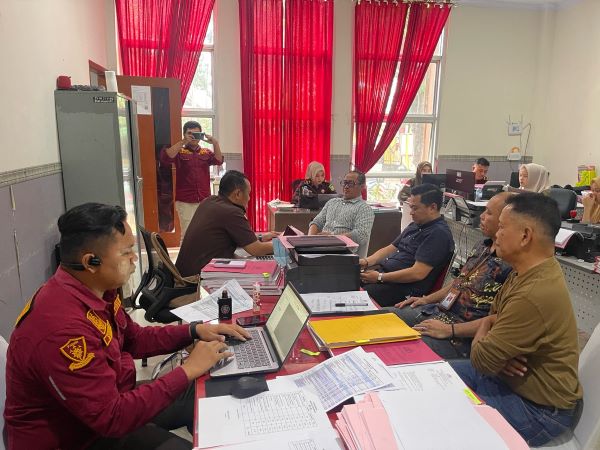 Tersangka Penganiayaan di Bangkala Diserahkan ke Kejari Jeneponto