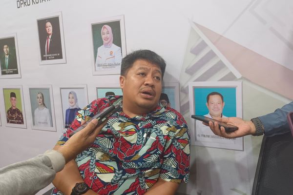 Dewan Desak BPD Sulselbar Hapus Biaya Admin dan Soroti Pelayanan Diskriminatif