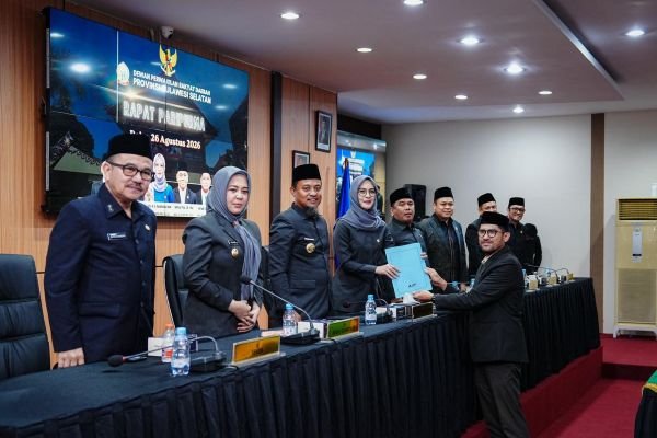 Gubernur Andi Sudirman Tak Naikkan Pajak, Pakar Ekonomi: Keputusan Berani dan Rasional