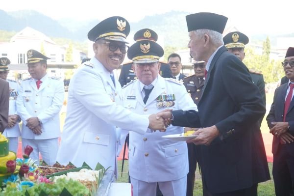 HUT ke-21, Pemprov Sulbar Berkomitmen Tingkatkan Kesejahteraan dan Tekan Kemiskinan