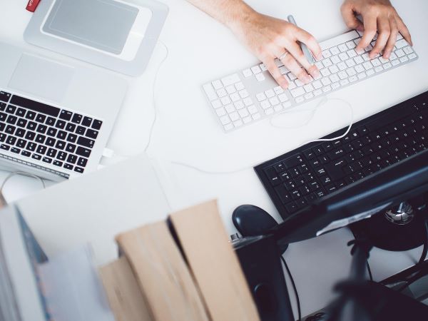 Kenali Carpal Tunnel Syndrome, Gangguan Saraf yang Sering Dialami Pekerja Digital