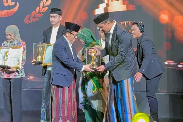 Dukung Program Pesantren, Bupati Bantaeng Raih  Pesantren Award 2025 Kemenag RI
