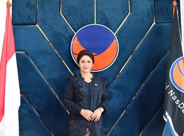 Klarifikasi Anggota DPR RI Eva Terkait Namanya Masuk Desil 4