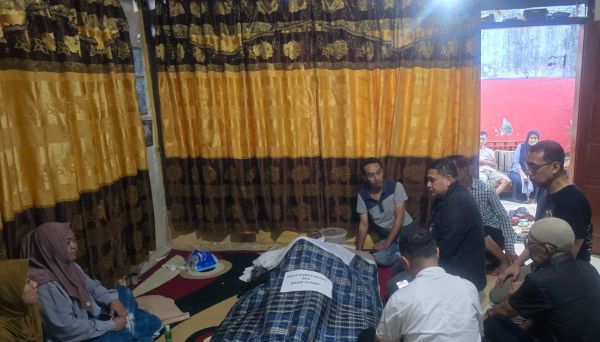 Appi Ingat Kebersamaan dengan Abay, Fotografer DPRD yang Gugur