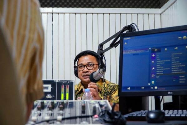 Lewat Siaran Radio, Kanwil Kemenkum Sulsel Kenalkan Kekayaan Intelektual ke Masyarakat