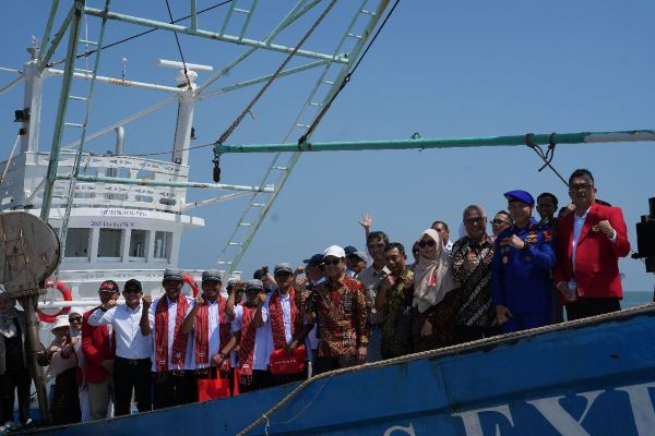 Kapal Unhas Explorer 2 Tiba di Makassar, Perkuat Visi Kampus Maritim