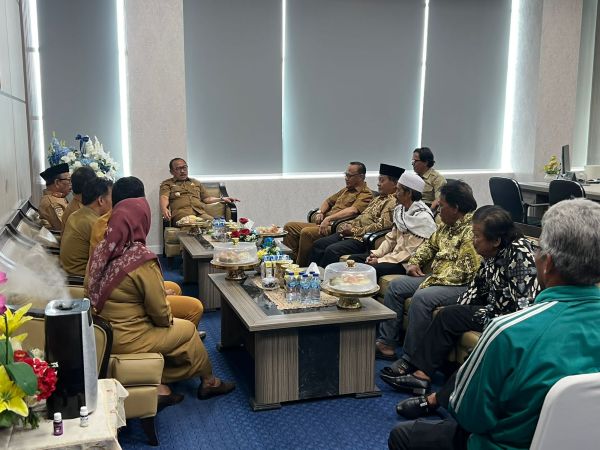 Gubernur Sulbar Dorong Penyelesaian Konflik Tapalang Lewat Musyawarah Adat