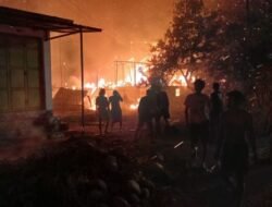 Diduga Korsleting Listrik, Tiga Rumah Warga di Jeneponto Hangus Terbakar