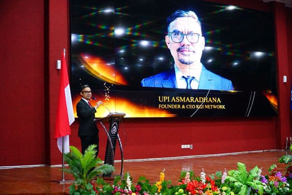 Kanwil Kemenkum Sulsel Dukung Peran Media dalam Era Digital di HUT ke-16 Kabar Makassar