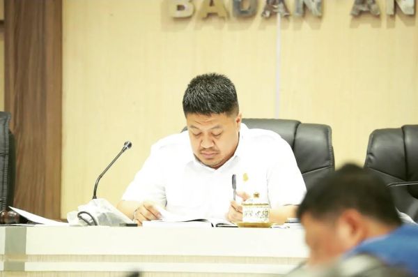 DPRD Makassar Desak Pemkot Tuntaskan Revitalisasi Lapangan Karebosi
