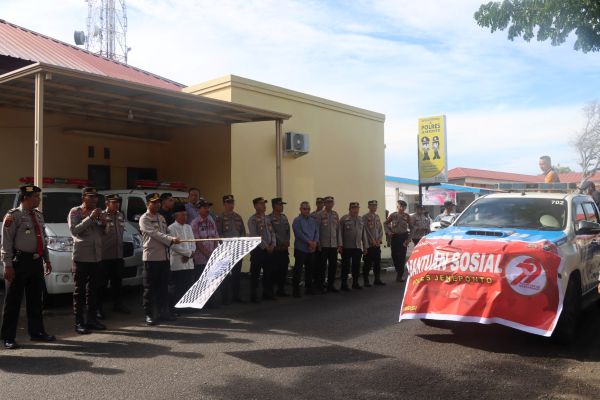 Polres Jeneponto Salurkan 600 Paket Sembako untuk Warga Kurang Mampu