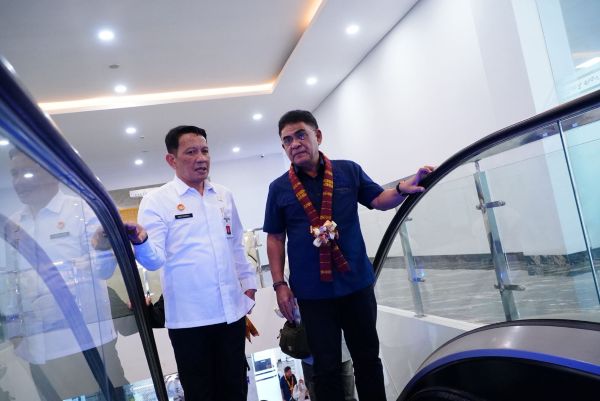 Evaluasi AHU, Komisi XIII DPR RI Tekankan Transformasi Digital di Kanwil Kemenkum Sulsel
