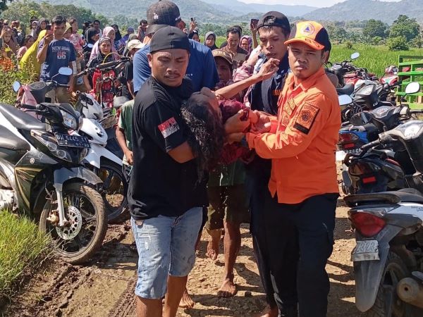 Diduga Hilang Ingatan, Seorang Nenek Tewas Tenggelam di Sungai Kale Lantang