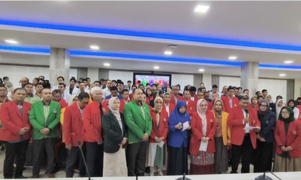 Forum Guru Besar Kedokteran di Makassar Sampaikan Mosi Tak Percaya ke Menkes