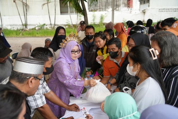 PLN Hadir Dukung Kegiatan Pasar Murah untuk Masyarakat Sulsel