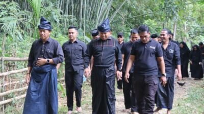 Kapolres Bulukumba Temui Ketua Adat Ammatoa, Perkuat Silaturahmi dengan Tokoh Adat