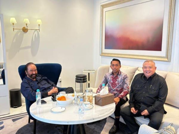 Syahar Temui Surya Paloh Matangkan Rakernas NasDem di Makassar
