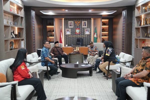 Pemkot Makassar Gandeng GMBI Tekan Kenakan Remaja