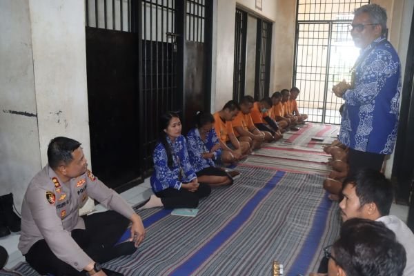 Kemenag dan Polres Toraja Utara Gelar Pembinaan Rohani bagi Tahanan