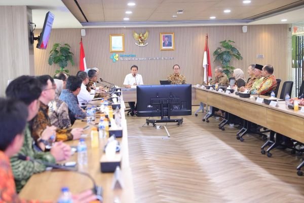 OJK dan Kemenkes Perkuat Ekosistem Asuransi Kesehatan, Dorong Pembiayaan Lebih Murah