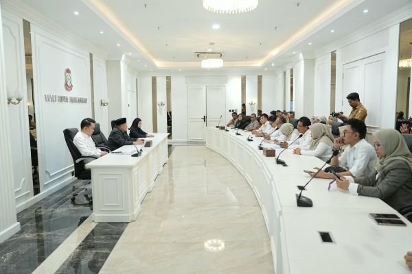 BPK Dalami Pengelolaan BUMD Makassar, Appi Dorong Aturan Tak Multitafsir