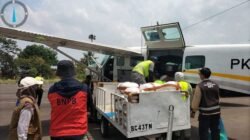 Karhutla Mengancam, BNPB Semai 800 Kg Garam di Langit Lampung