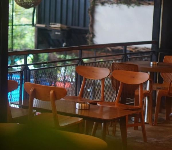 Kafe 24 Jam di Makassar, Pilihan Tempat Nongkrong Kapan Saja