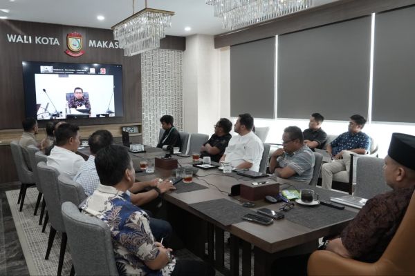 Appi Buka Peluang Pelayanan Bus Ala Transjakarta di Makassar