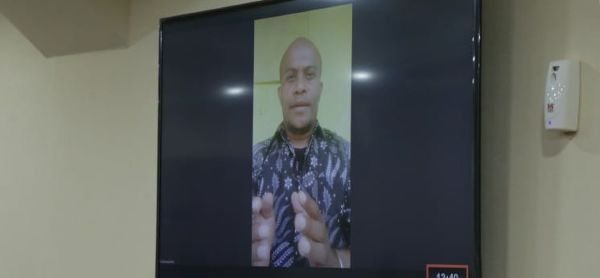 Foto Pribadi Disebar Anonim, PNS NTT Kembali Gugat UU ITE ke MK
