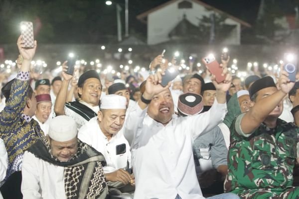 Ribuan Warga Hadiri Maulid Nabi, Pemkab Bertekad Wujudkan Jeneponto Beribadah