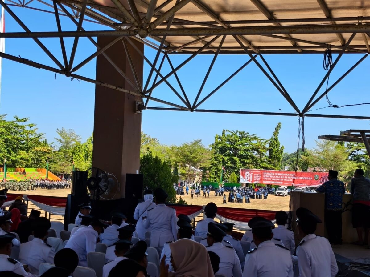 PLN ULP Takalar Sukses Kawal Pengibaran dan Penurunan Merah Putih