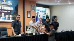 Jufri Rahman Hadiri Paripurna DPRD Sulsel, Pemprov Siap Cermati Aspirasi Hasil Reses
