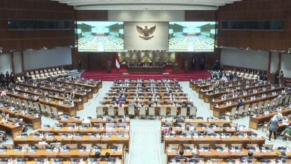 Beban Utang Membengkak, DPR Tetap Sahkan RUU Pertanggungjawaban APBN 2024