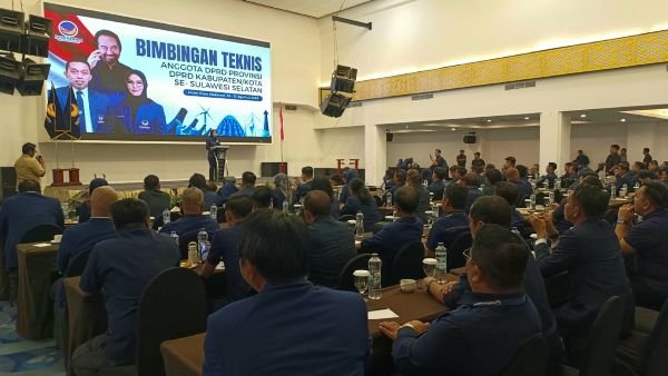 Bimtek NasDem Sulsel Diikuti 200 Peserta, 19 Pimpinan DPRD Hadir