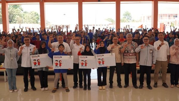 OJK Sulselbar Dorong 570 Pelajar Sekolah Rakyat Melek Keuangan dan Rajin Menabung
