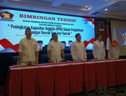Punya Presiden Prabowo, Darmawangsyah Muin Minta Kader Gerindra Tidak Terlena