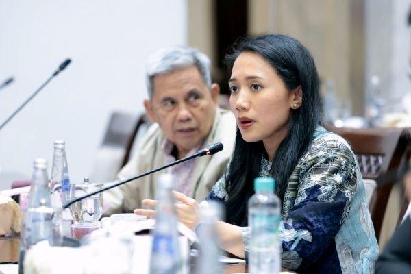 Puteri Komarudin Minta PSR Tak Hanya Habiskan Anggaran