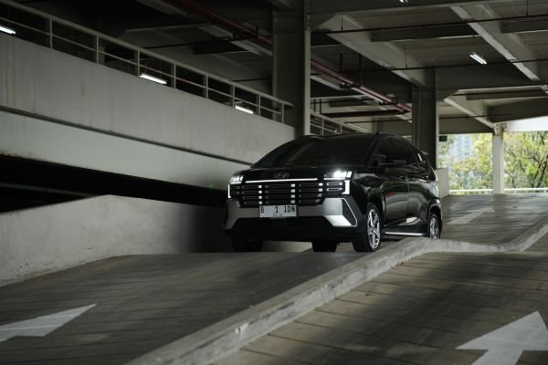 Hyundai STARGAZER Cartenz Tawarkan Kenyamanan dan Teknologi Modern untuk Keluarga Makassar